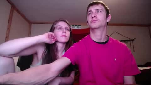 Snapshot of sexycoloradolovers chatting on 19, 12, 2025 Austin and Megan online show from 19, 12, 2025