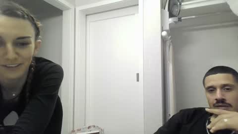 sexycouple831612 online show from 26, 12, 2024