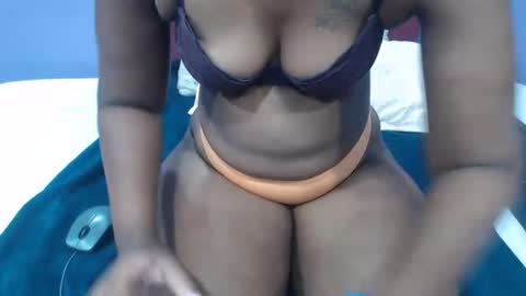 sexycurveyass online show from 21, 9, 2025