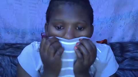 sexydoll002 online show from 11, 10, 2025