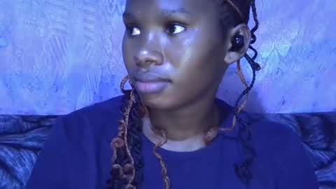 sexydoll002 online show from 4, 11, 2025