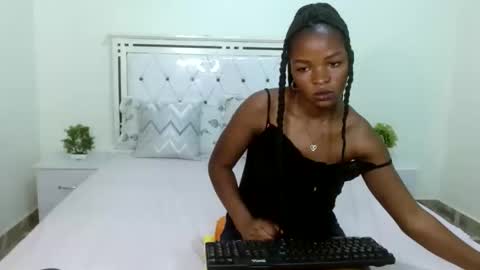 Snapshot of sexyebony256 chatting on 1, 2, 2025 SexyEbony online show from 1, 2, 2025