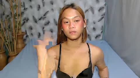 Snapshot of sexyhotrachelle chatting on 5, 3, 2025 Rachelle online show from 5, 3, 2025