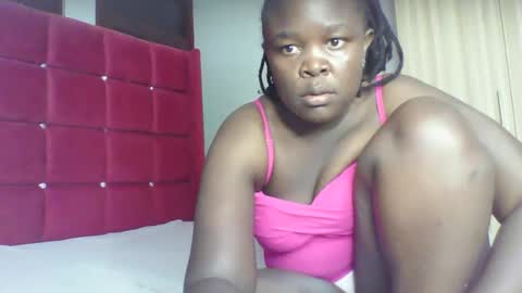 Snapshot of sexyidah chatting on 31, 10, 2025 sexyidah online show from 31, 10, 2025