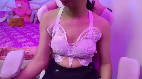 sexyislive online show from 28, 2, 2025