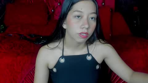 Snapshot of sexylaurita4u chatting on 16, 12, 2024 laura online show from 16, 12, 2024