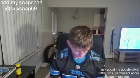 sexylax69 online show from 6, 10, 2025