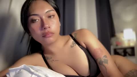 maxine online show from 25, 2, 2026