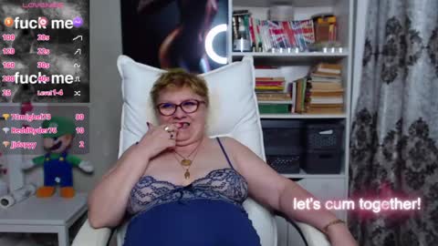 Snapshot of sexylynette4u chatting on 12, 1, 2025 sexylynette4u online show from 12, 1, 2025