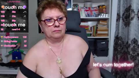 Snapshot of sexylynette4u chatting on 27, 2, 2025 sexylynette4u online show from 27, 2, 2025