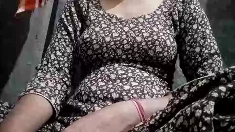 sexymaya8642 online show from 2, 11, 2025