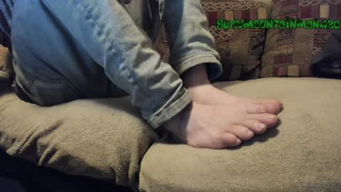 Sexymountainman420 online show from 2, 12, 2024