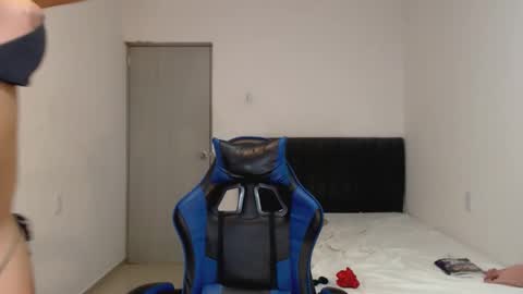 Natalia Duran online show from 7, 3, 2026