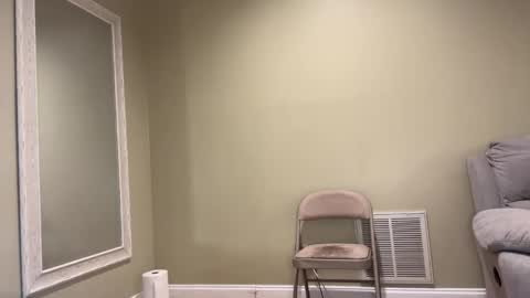 Snapshot of sexypiglet2728 chatting on 6, 3, 2026 Sexypiglet2728 online show from 6, 3, 2026