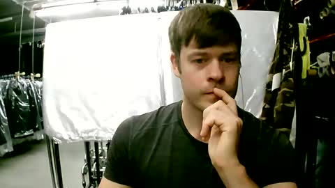 Erikson online show from 19, 9, 2025