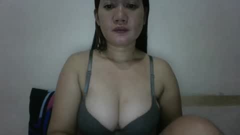 Snapshot of sexypussy_pinay chatting on 4, 10, 2025 sexypussy_pinay online show from 4, 10, 2025