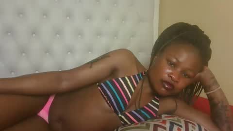 queenivy online show from 7, 10, 2025