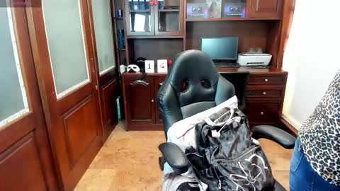 R A C H E L online show from 18, 11, 2025