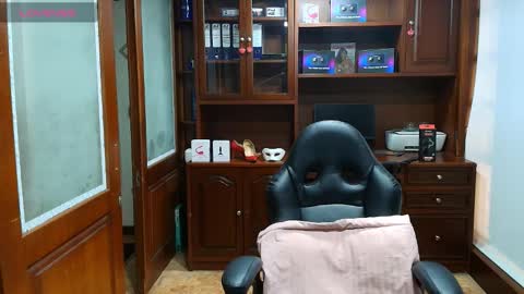 R A C H E L online show from 19, 12, 2025