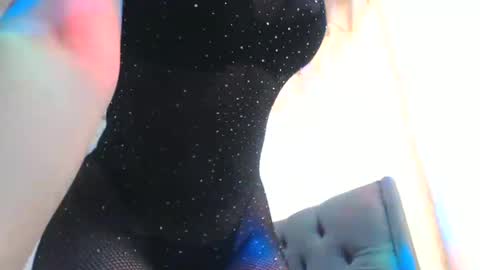 Snapshot of sexysafiravenus chatting on 17, 9, 2025 Venus Independent Model online show from 17, 9, 2025