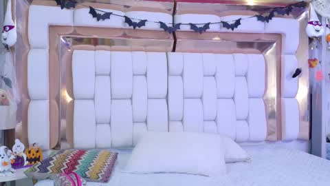 Kendall online show from 11, 10, 2025