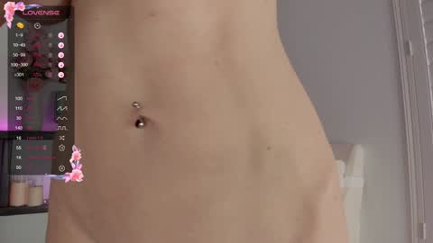 Estee online show from 9, 9, 2025