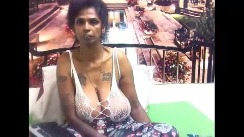 sexyva4u2luv online show from 13, 2, 2025