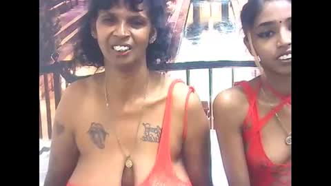 sexyva4u2luv online show from 18, 2, 2025