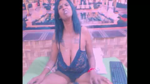sexyva4u2luv online show from 26, 9, 2025