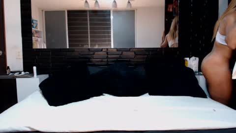 sexyycutedoll online show from 30, 1, 2025