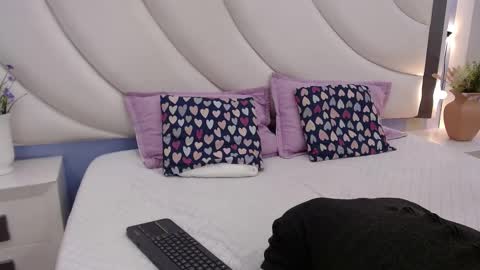 Mary online show from 15, 11, 2025