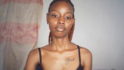 sexyzuriel online show from 27, 2, 2026