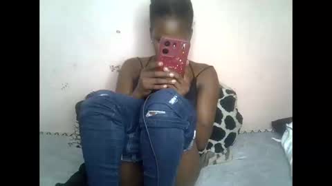 Snapshot of shaa_loon chatting on 28, 2, 2026 shaa_loon online show from 28, 2, 2026