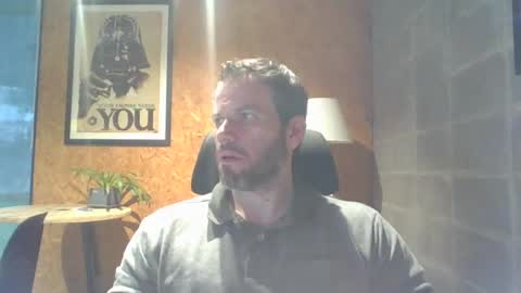 shad0w_hunter online show from 9, 12, 2024