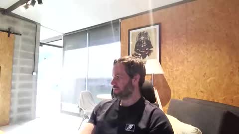 shad0w_hunter online show from 11, 2, 2026