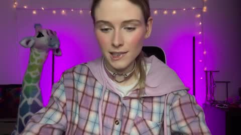 Snapshot of shadebabe chatting on 29, 12, 2024 shadebabe online show from 29, 12, 2024