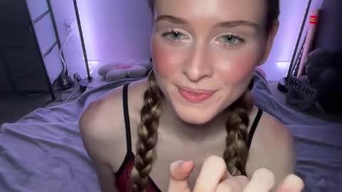 Snapshot of shadebabe chatting on 28, 11, 2025 shadebabe online show from 28, 11, 2025