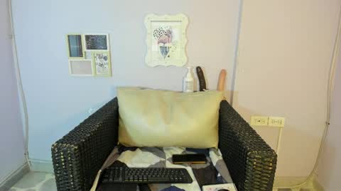 Snapshot of shaidy_scott chatting on 20, 10, 2025 shaidy_scott online show from 20, 10, 2025