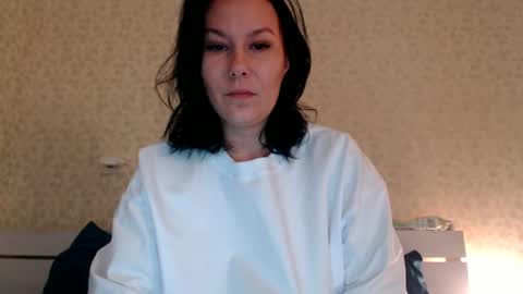 Mila online show from 6, 2, 2025