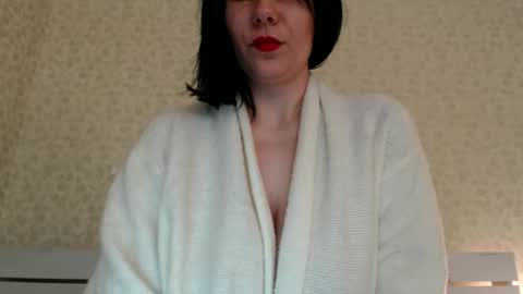 Mila online show from 26, 2, 2025