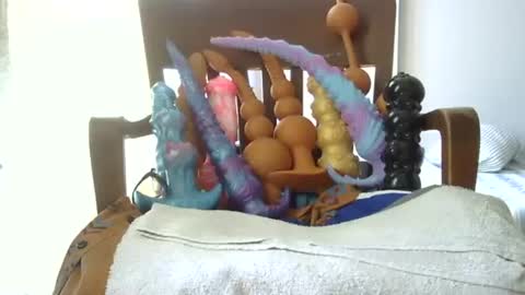 Snapshot of shakespeareisahomie chatting on 18, 3, 2026 shakespeareisahomie online show from 18, 3, 2026