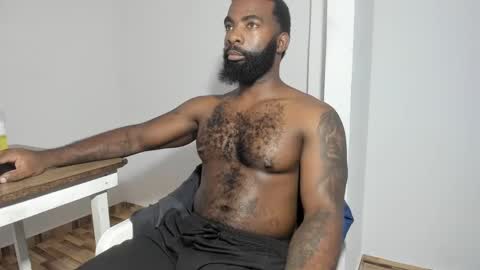 Snapshot of shakurspeare_ chatting on 8, 10, 2025 shakurspeare online show from 8, 10, 2025
