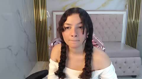 Shalon  online show from 10, 12, 2024