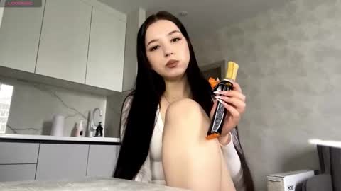 Viola online show from 14, 11, 2025