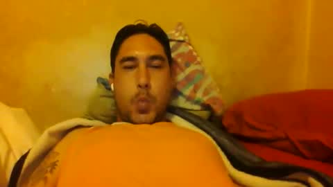 Snapshot of shanan2018 chatting on 14, 12, 2025 shanan2018 online show from 14, 12, 2025