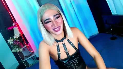MISS SHANE online show from 2, 12, 2024