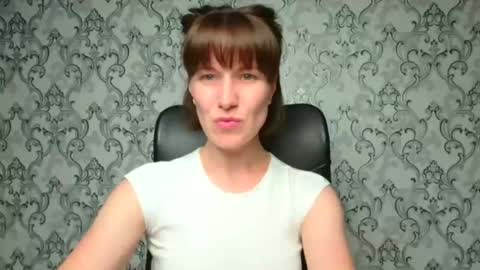 Snapshot of shannen_sweet chatting on 15, 9, 2025 Shannen online show from 15, 9, 2025
