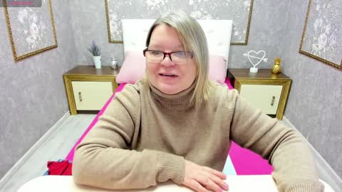 Shannon online show from 9, 12, 2024