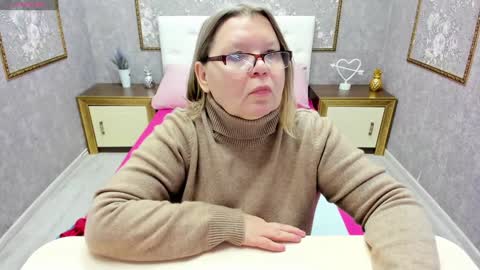 Shannon online show from 10, 12, 2024