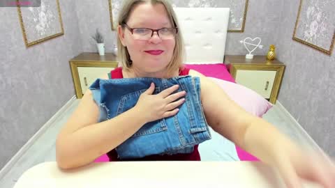 Shannon online show from 10, 12, 2024